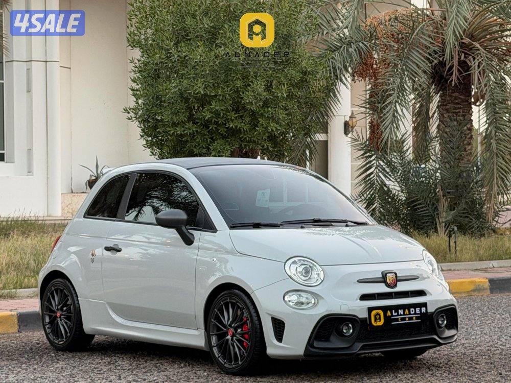 للبيع فيات ABARTH 595 موديل 2022 وارد الملا وبهبهاني2