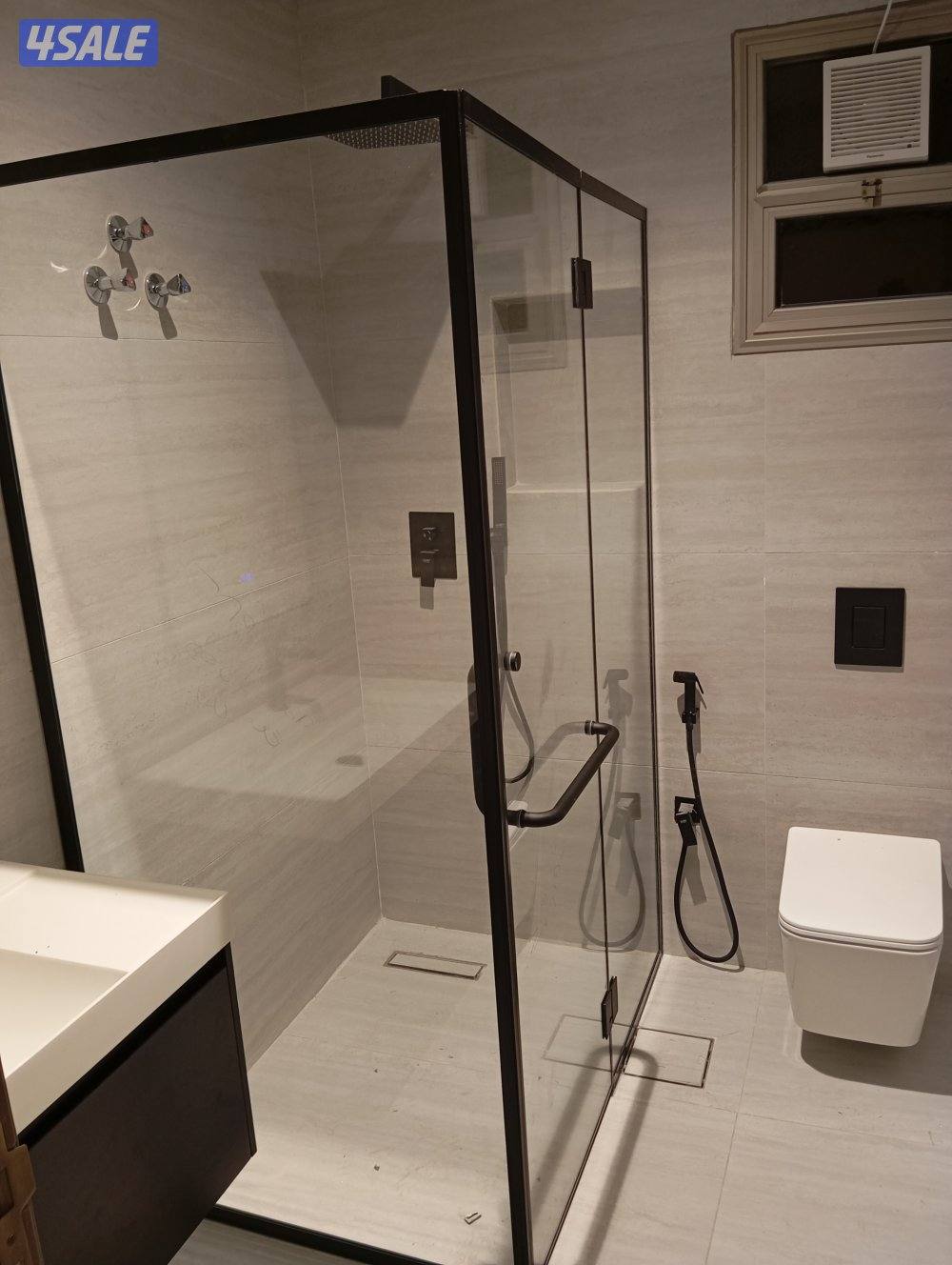 فني زجاج وشاور بكس وطالات طعام ومرايا وتركيب14