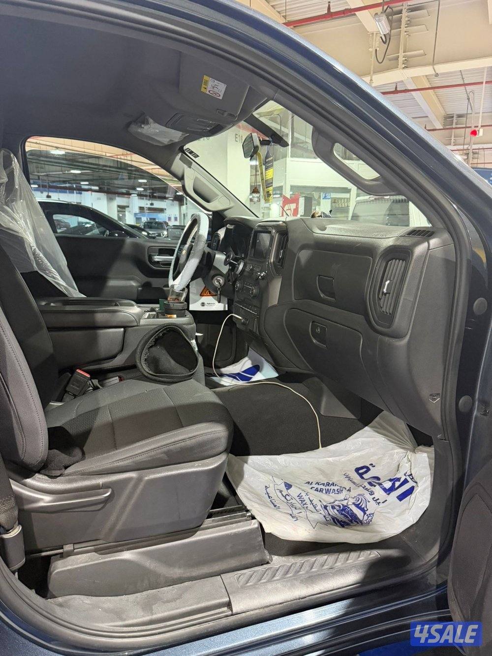 للبيع سلفاردو ls ماشي ١٤٨ الف صبغ الوكاله خالي من الدعمات سيرفس وكاله2