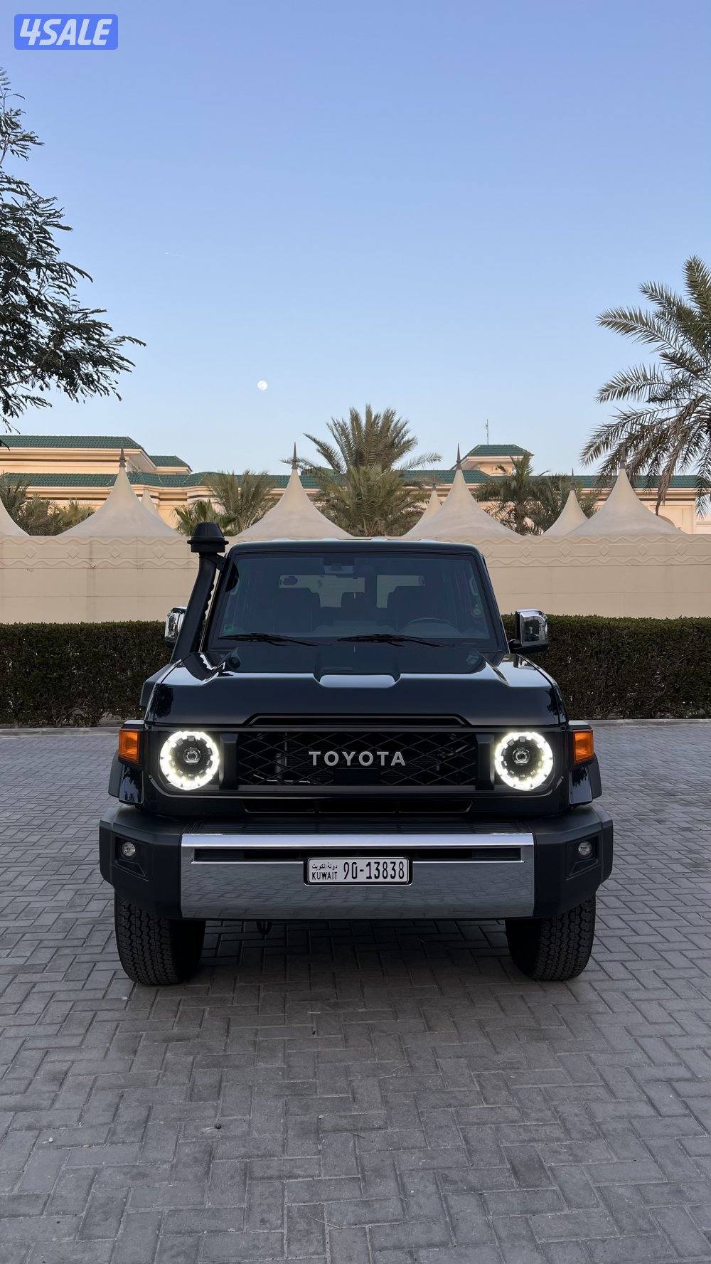 🔴 جيب نص اسود Land Cruiser  🔴4