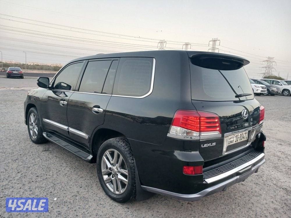 جيب لكزس LX570 موديل 2012 الساير.الدرجة الاولي4