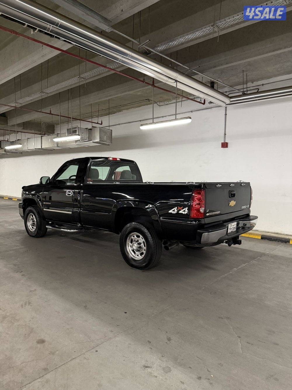 8100 موديل 2006 مخزن ماشي 1441