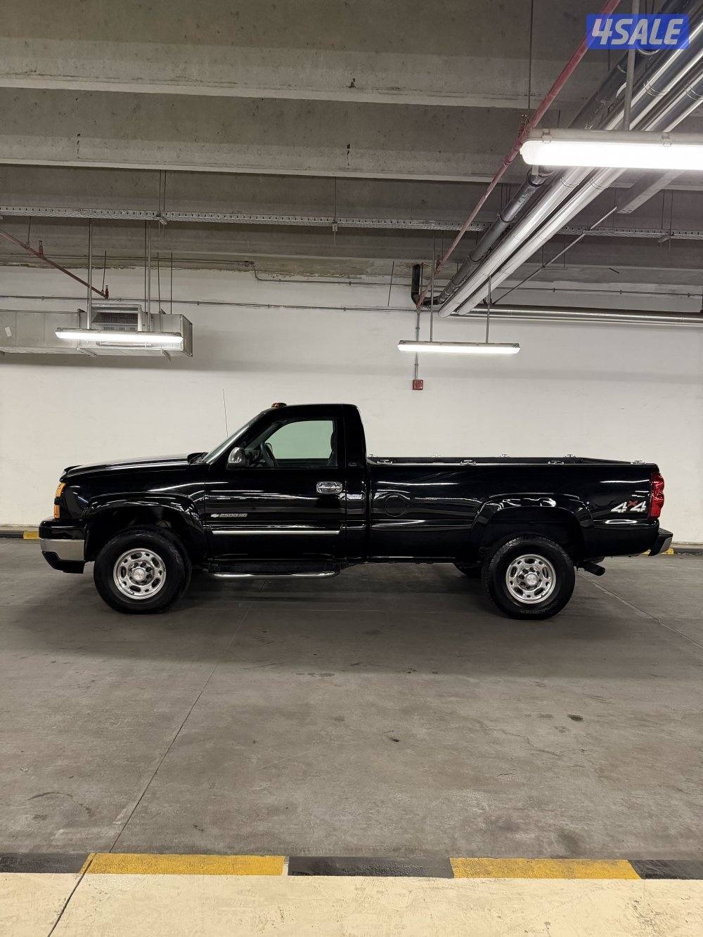 8100 موديل 2006 مخزن ماشي 1442