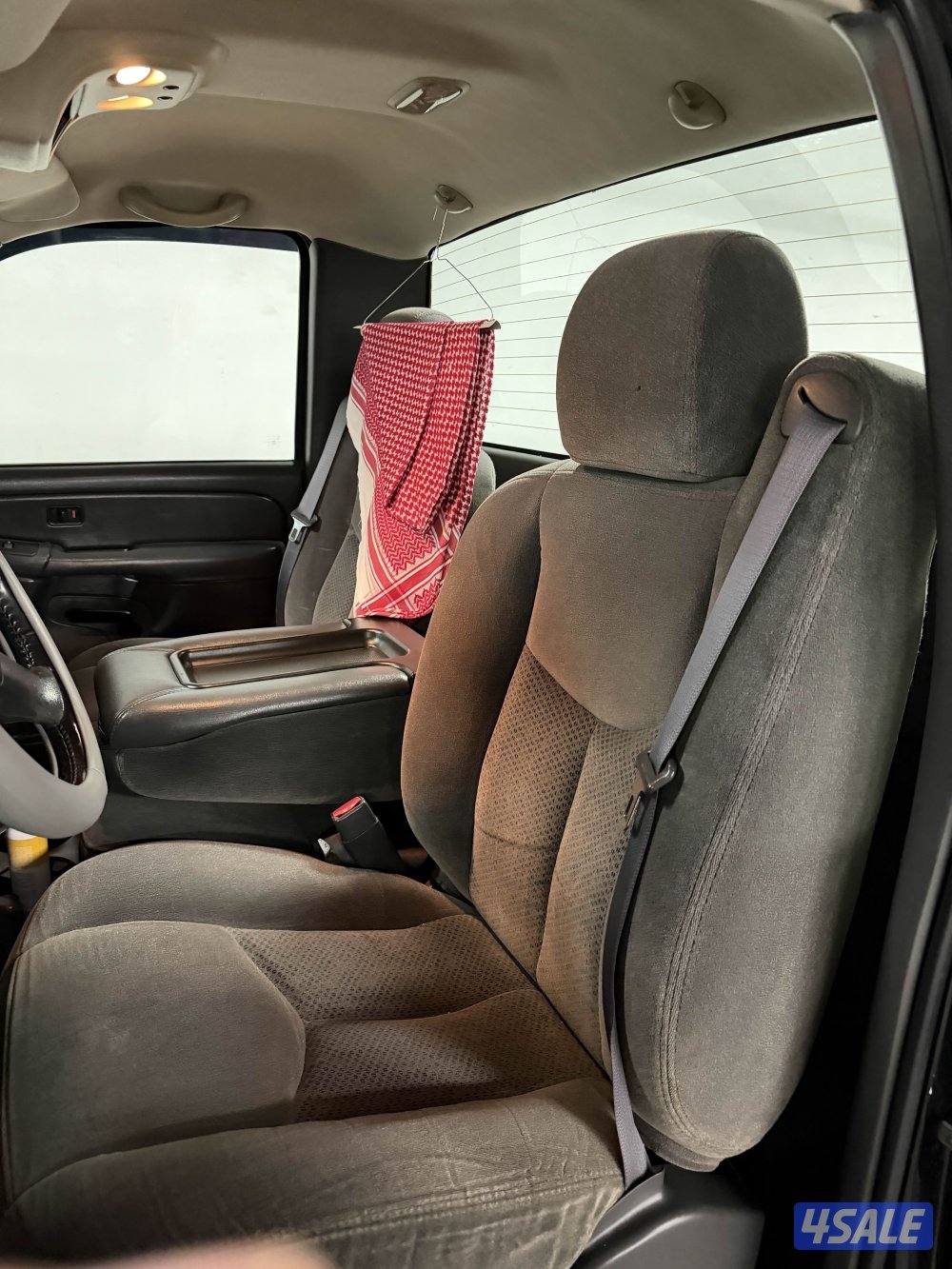 8100 موديل 2006 مخزن ماشي 1446