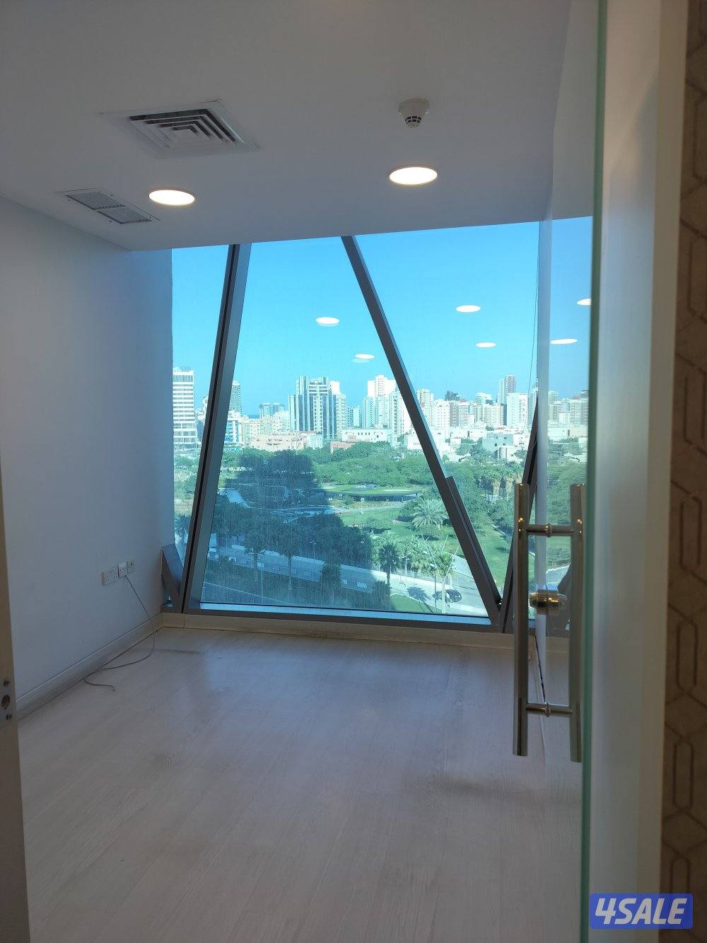 مكاتب تجارية للايجار9