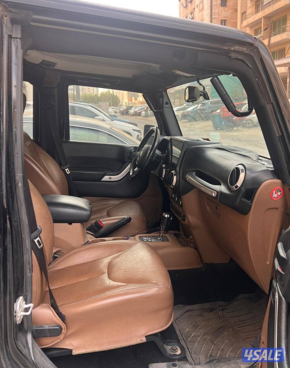 2016 Jeep SAHARA WRANGLER UNLIMTED5