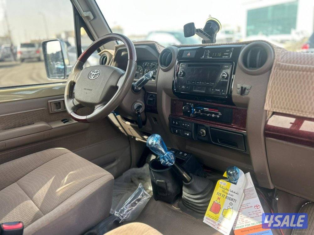 تويوتا لاند كروزر شاص LX .V6 موديل 2023 ماشى 68.000 k.m  وارد الساير7