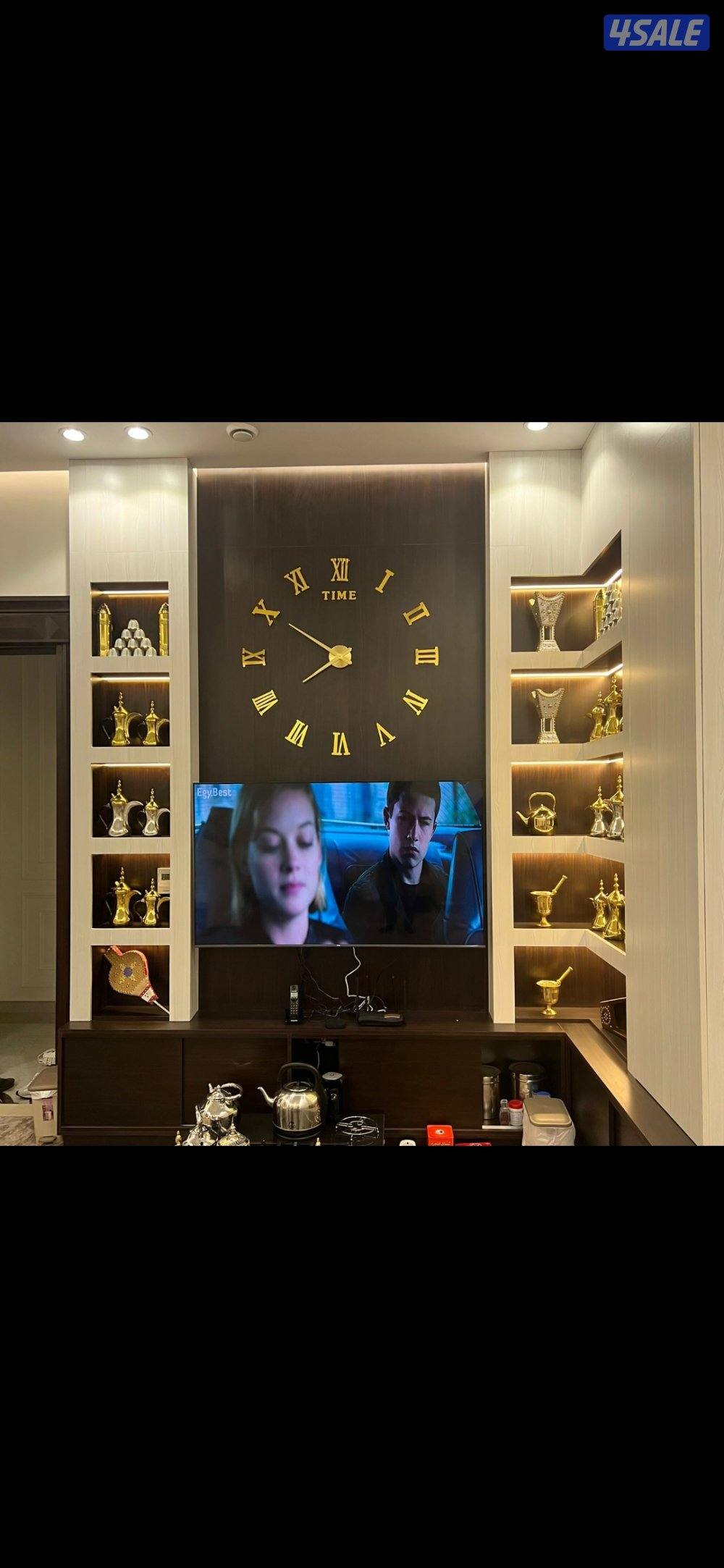 ساعات حائط ثري دي9