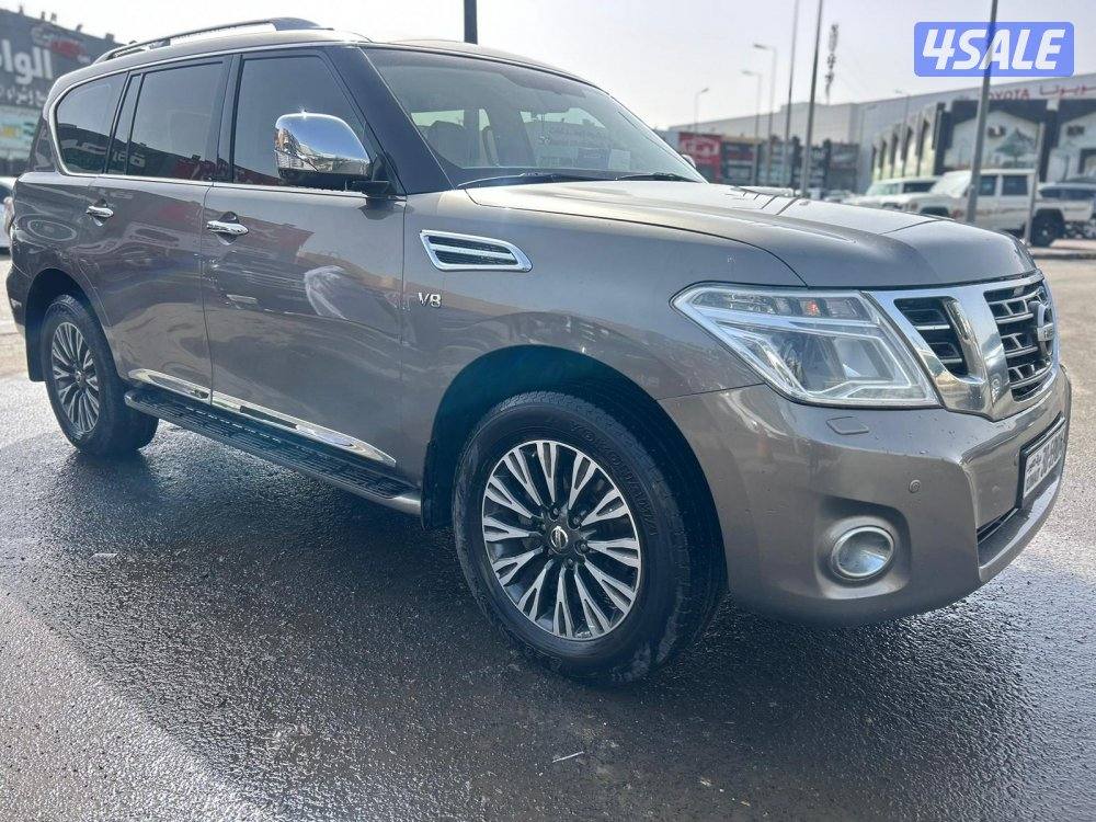 نيسان باترول بلاتنيوم .V8 موديل 2015 ماشى 236.000 k.m  وارد البابطين .1