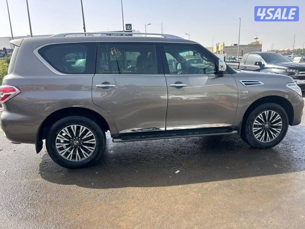 نيسان باترول بلاتنيوم .V8 موديل 2015 ماشى 236.000 k.m  وارد البابطين .3