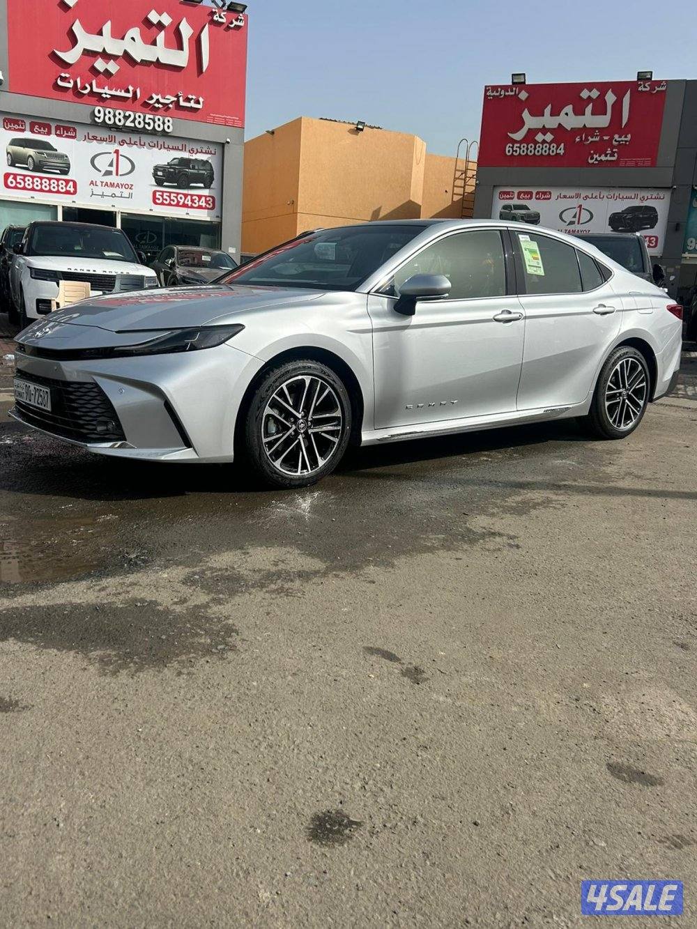 تويوتا  كامرى GLE موديل 2025 اصفار واردالساير.بانوراما.شاشة.تحكم سكان0