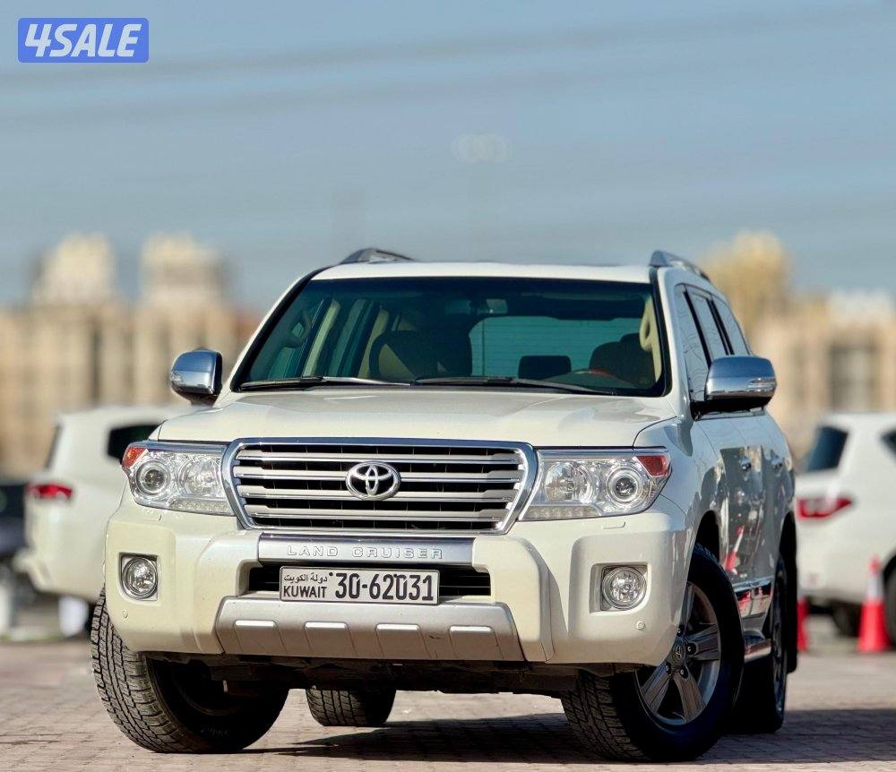 لاندكروزر 2015 وارد الوكاله المالك الاول2