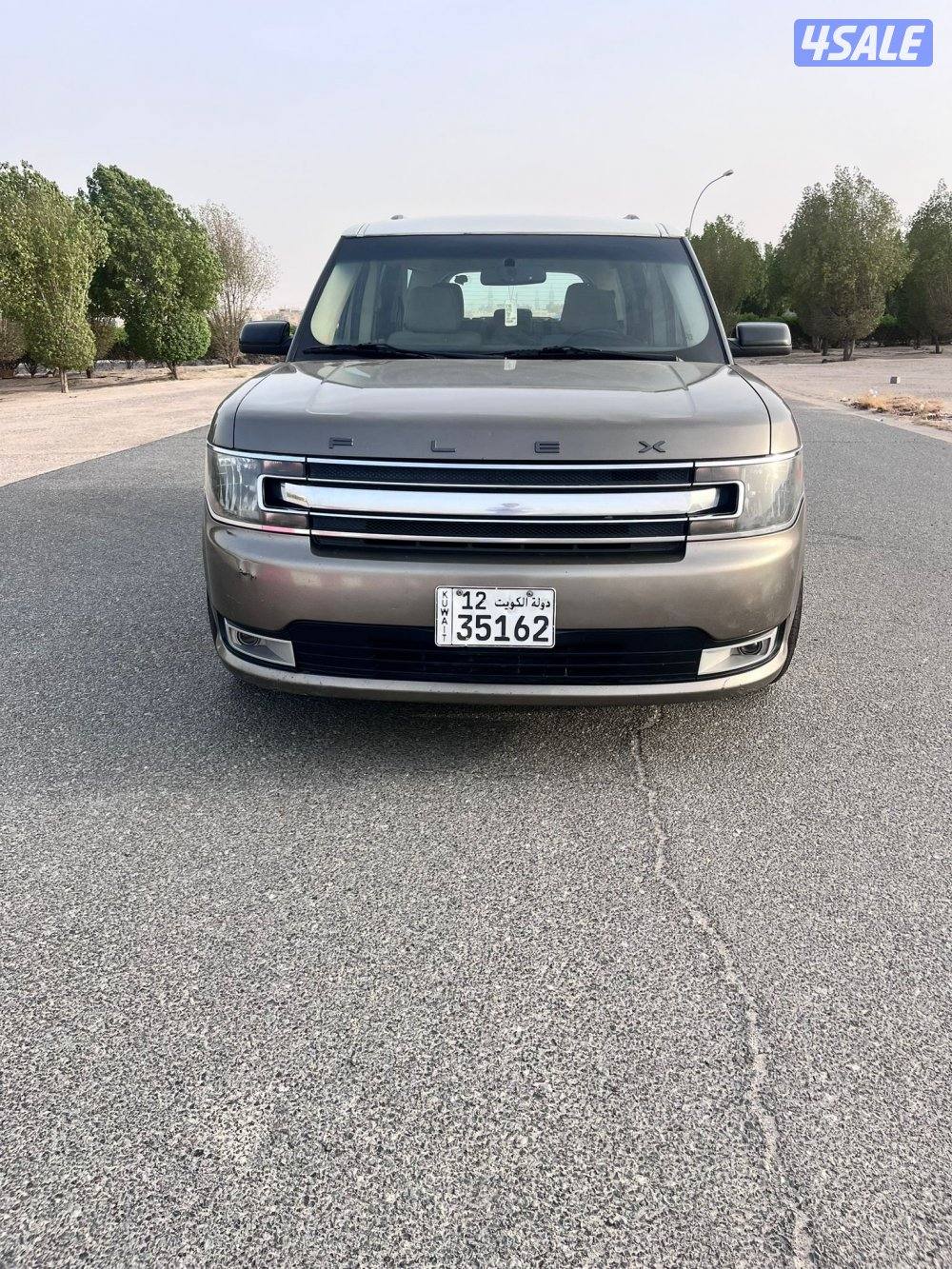 فورد فليكس استعمال شخصي من 8 سنوات صبغ الوكالة شرط الفحص سيارة عائلية2