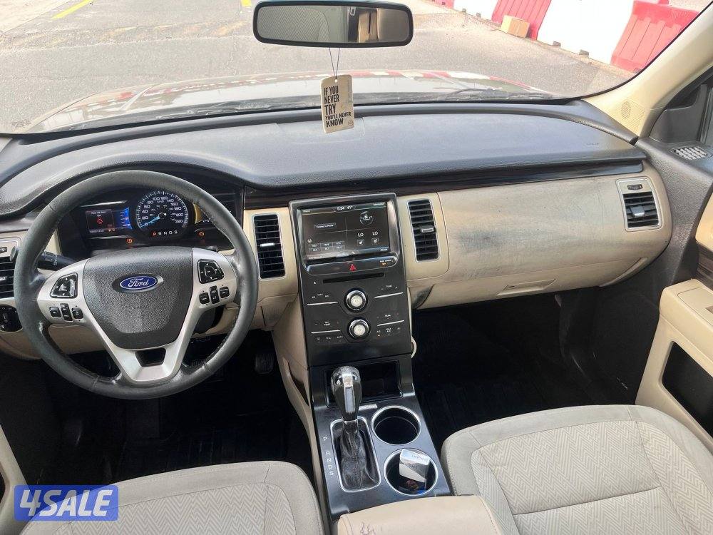 فورد فليكس استعمال شخصي من 8 سنوات صبغ الوكالة شرط الفحص سيارة عائلية3