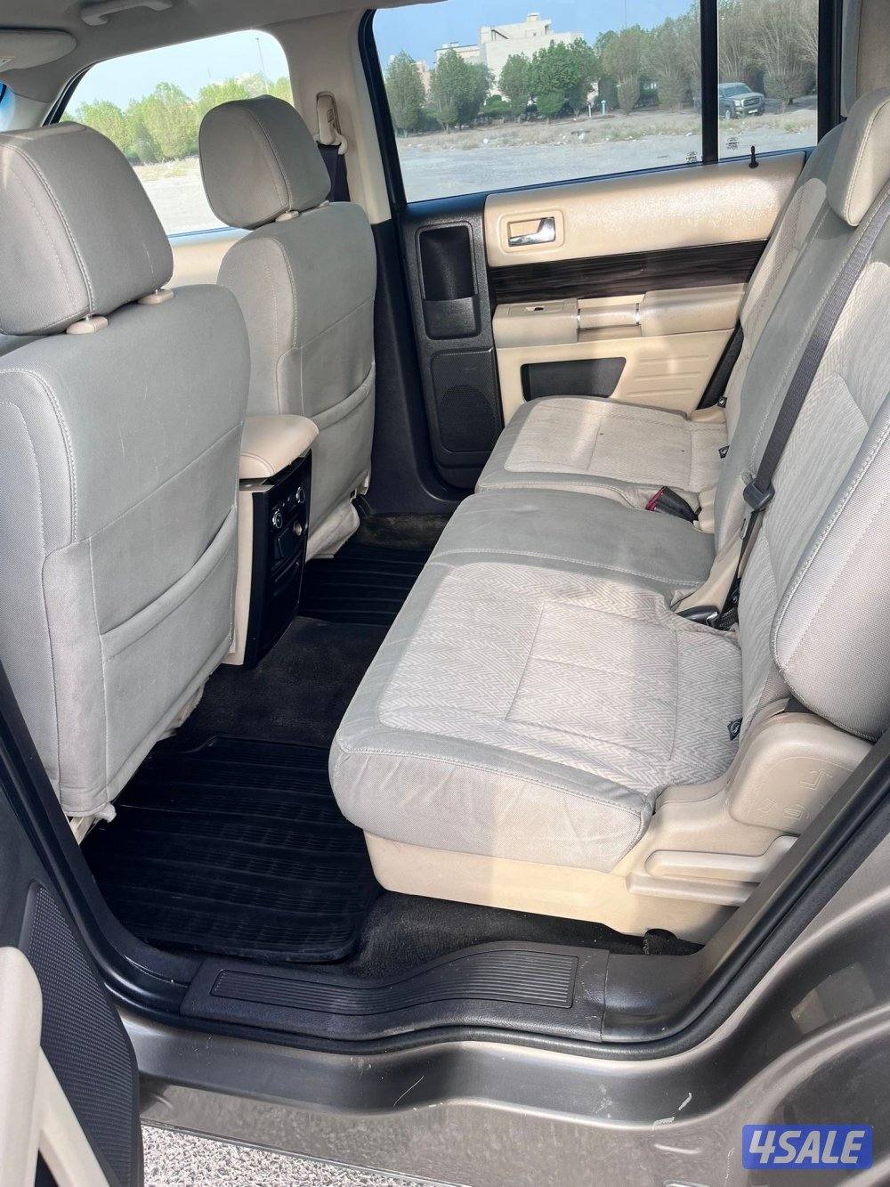 فورد فليكس استعمال شخصي من 8 سنوات صبغ الوكالة شرط الفحص سيارة عائلية5