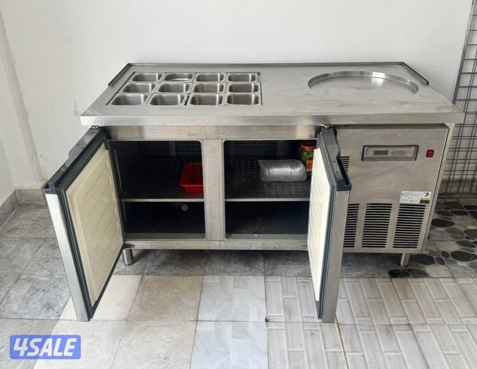 ROLLED ICECREAM TABLE WITH FRIDGE2