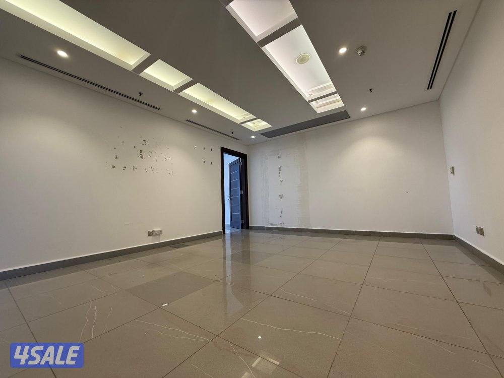 نص دور تجاري في برج كتير راقي بموقع بالصالحيه مشطب جاهز المساحه ١٣٥م1