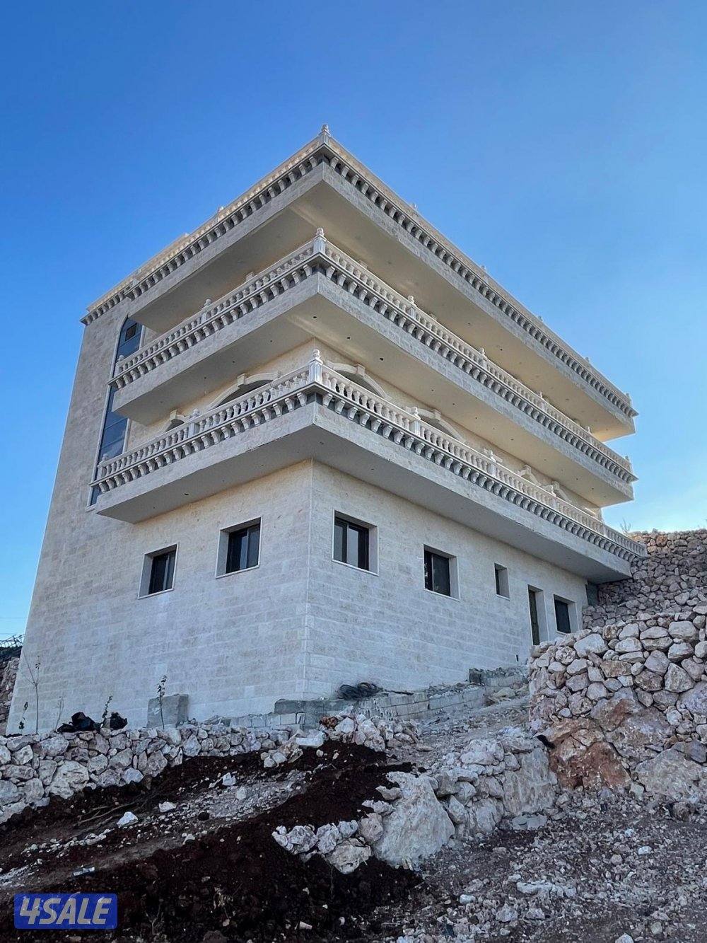 فيلا حديده بمحافظة عجلون3