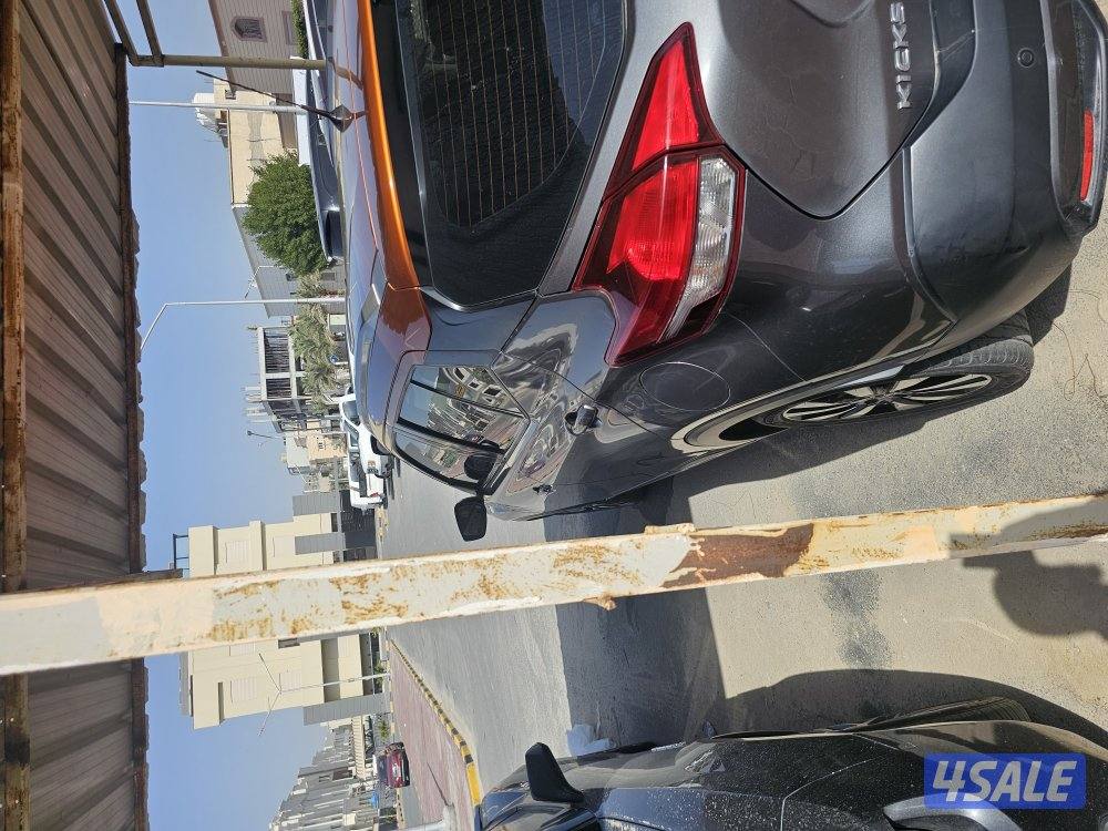 نيسان جيب صغير نظيف ٢٠١٩ ماشي ٤٧الف فقط1