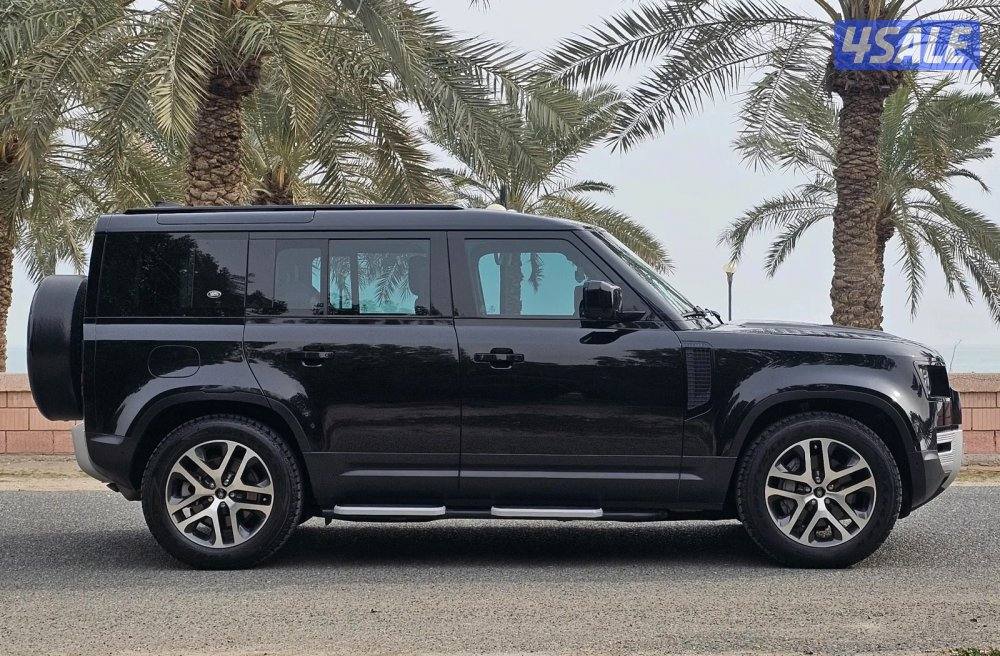 Land Rover Defnder 2023 HSE3