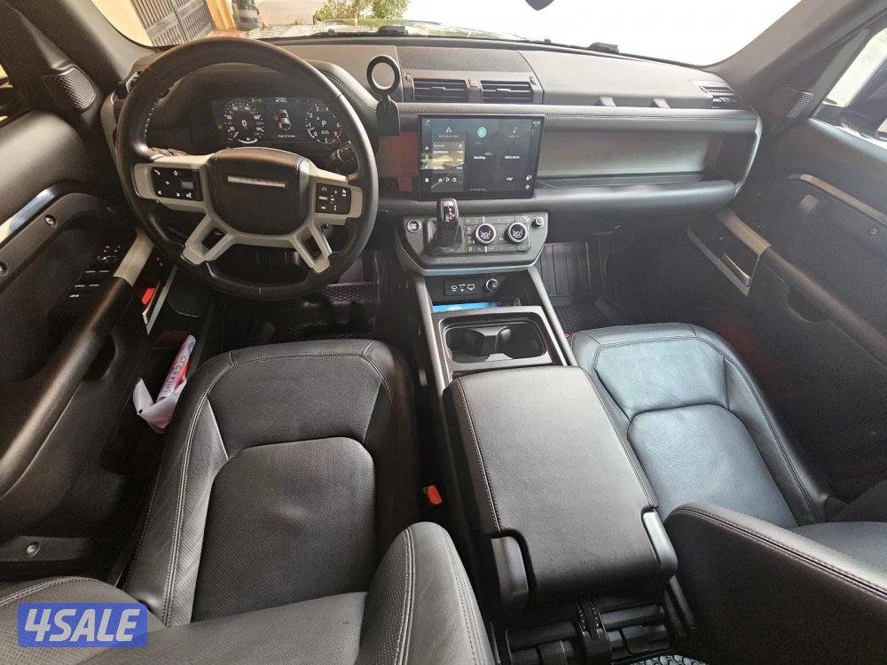 Land Rover Defnder 2023 HSE8