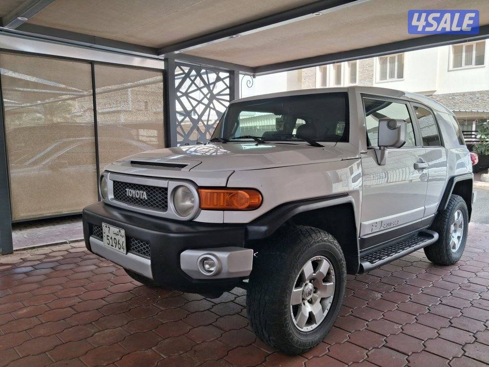 للبيعtoyota FJ1