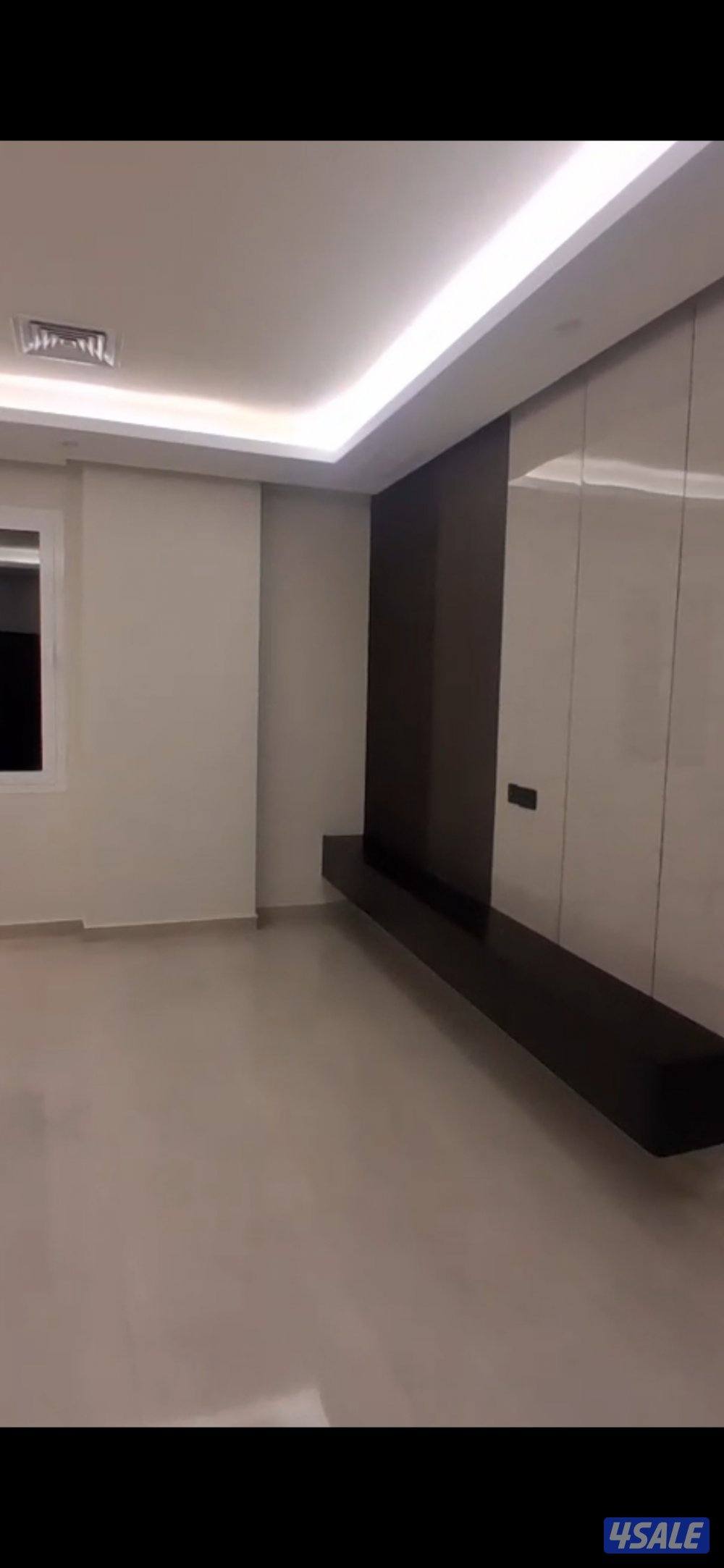 للايجار شقه ارضي صباحيه1