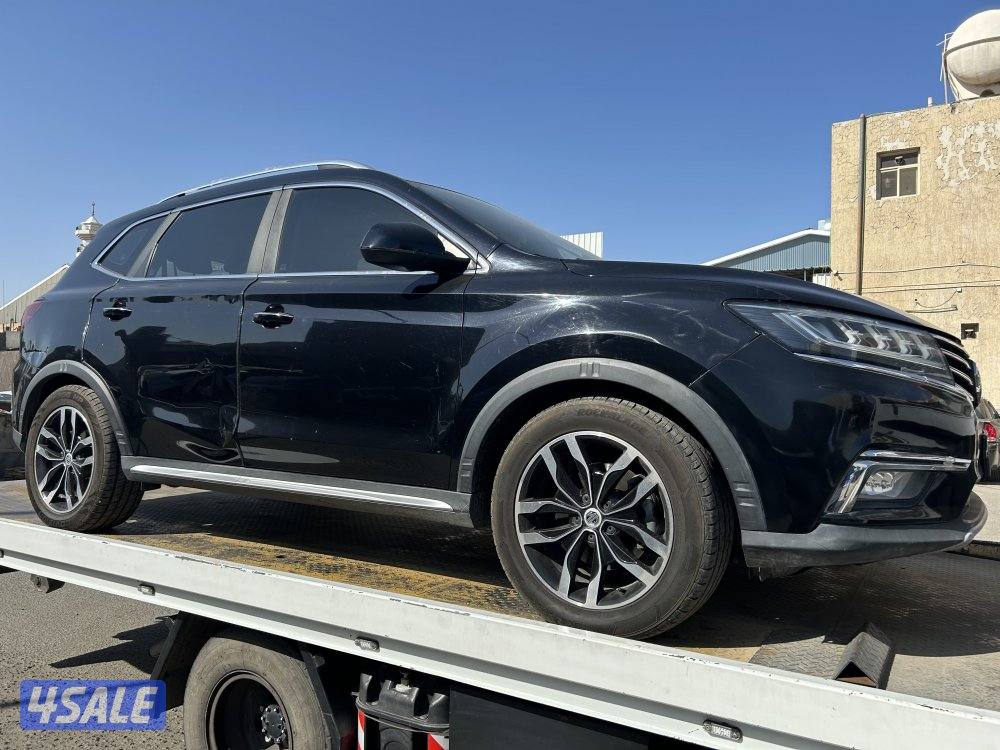 للبيع جيب MG RX5 كامل المواصفات1