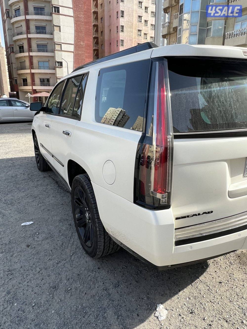 للبيع اسكاليد موديل 20156