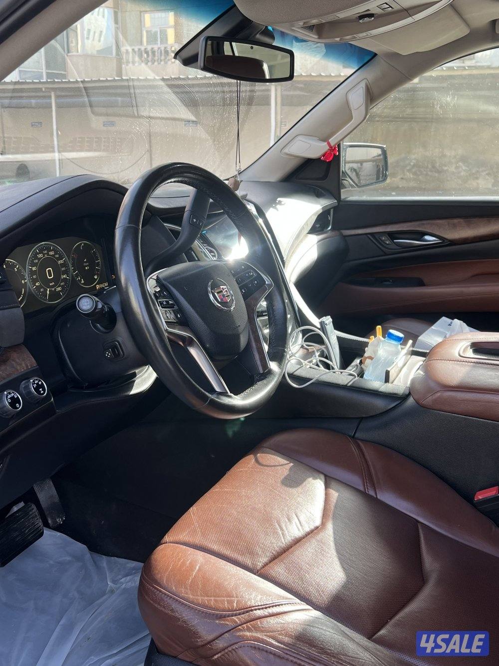 للبيع اسكاليد موديل 20158