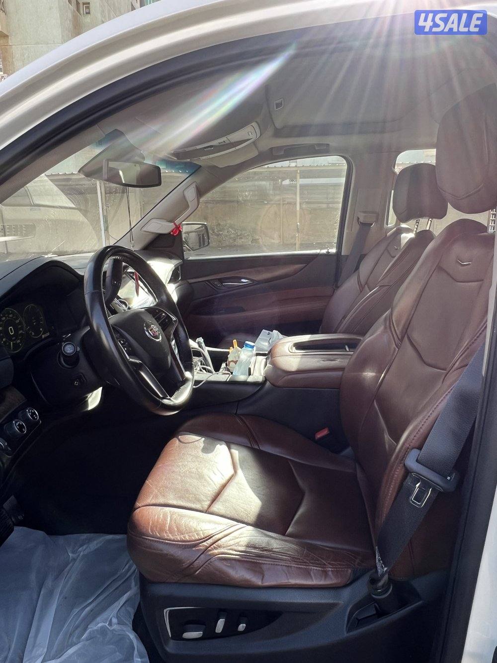 للبيع اسكاليد موديل 20159