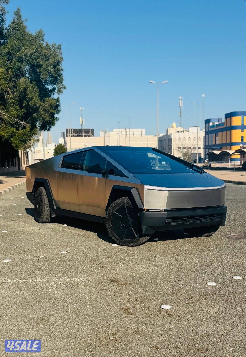 2024 Tesla Cybertruck Foundation0