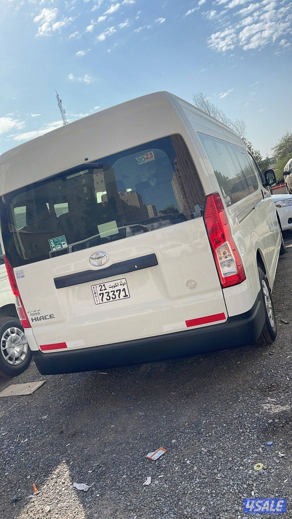 تأجير سيارات وباصات2