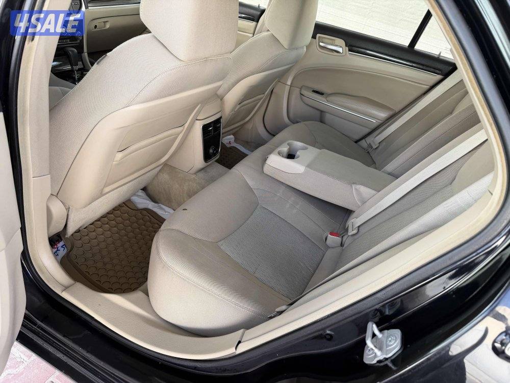 للبيع كرايزلر صبغ الوكاله 2014 ماشي 1907