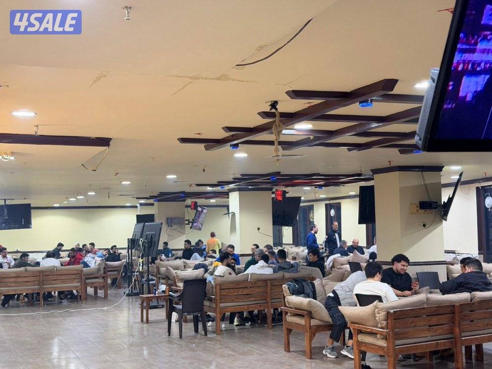 للبيع مطعم و مقهى0