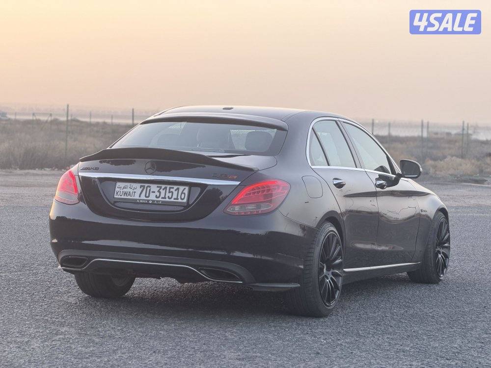 للبيع مرسيدس c3009