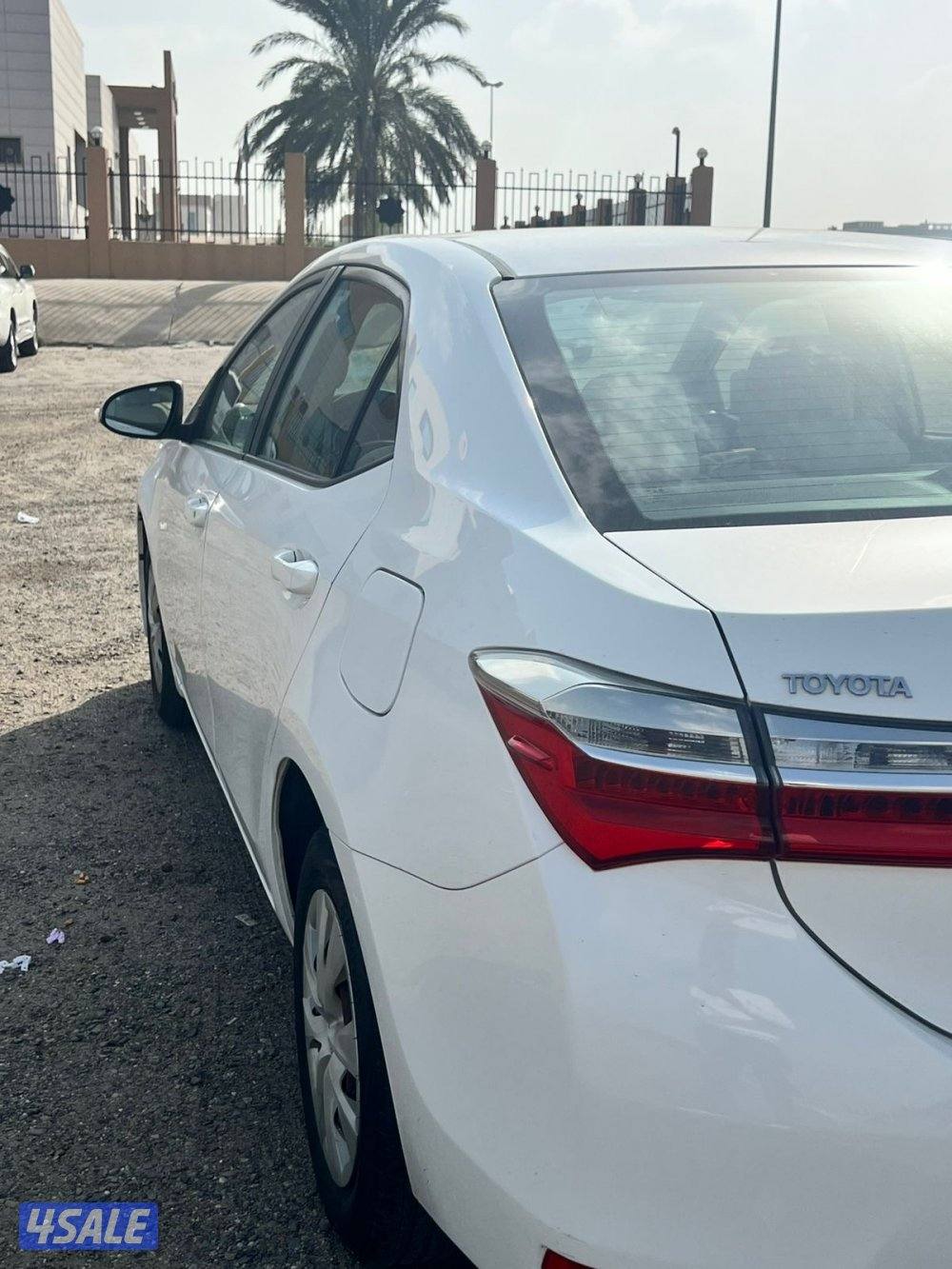 كورولا1600CCموديل 2019 عداد 86000شرط الفحص14