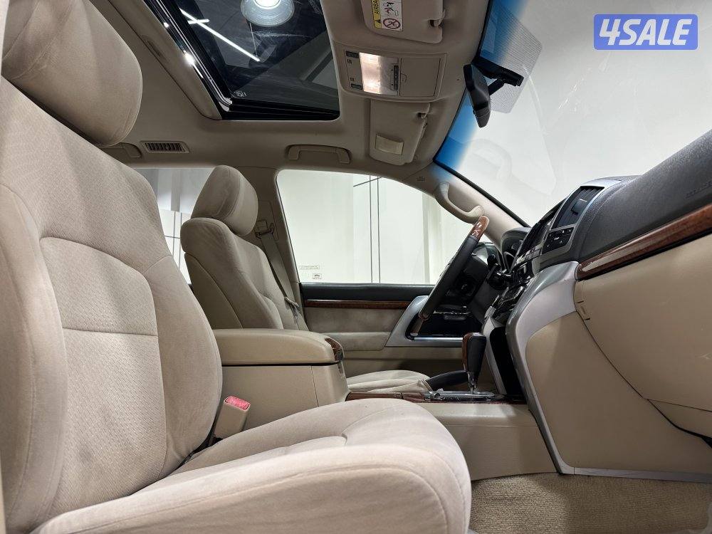 لاندكروزر VXR4