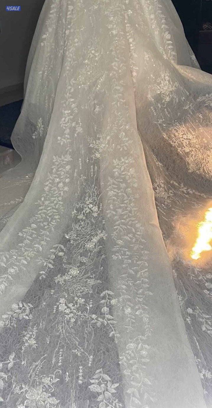 للبيع  نفنوف عرس من محل اورا1