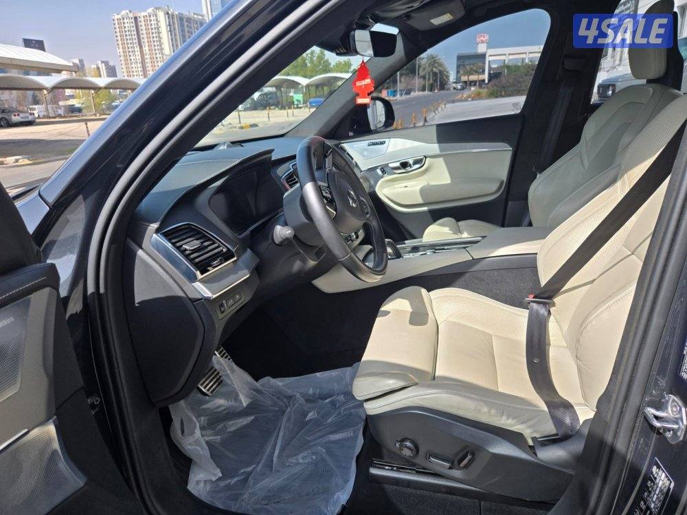 فولفو 90XC - مديل 20215