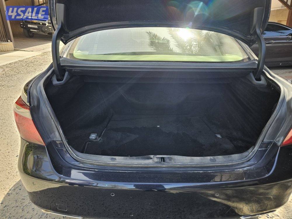 2008 Lexus LS460 Large11