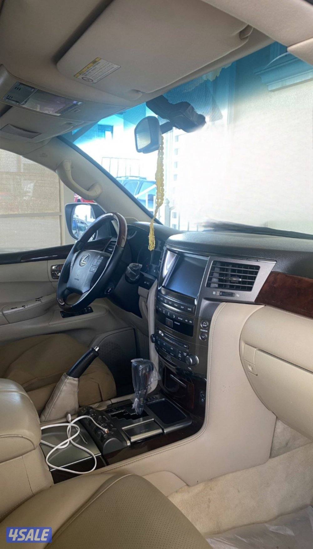 جيب لكزس 2008 مجدد ، الرقم  سته خمسه صفر سبعه أربعه صفر صفر صفر0