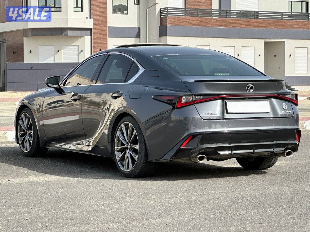 IS350 موديل 2021  ماشي: 60 الف2