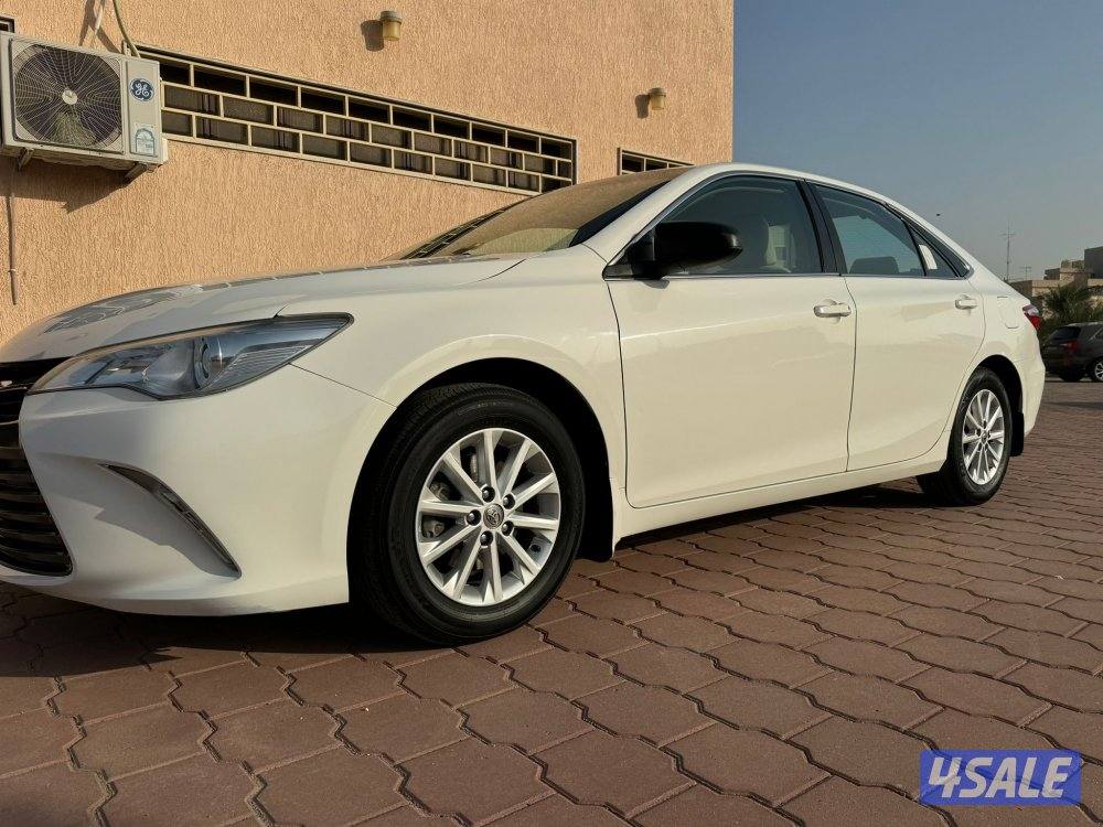 للبيع كامري موديل 2016 بحاله الوكالة5