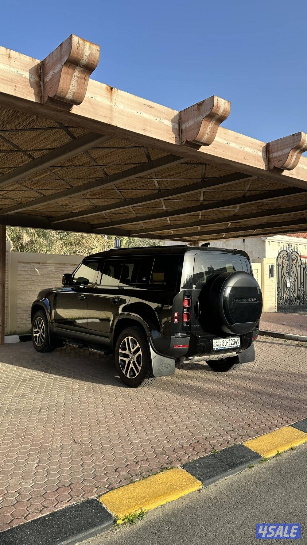 للبيع ديفندر المالك الاول3