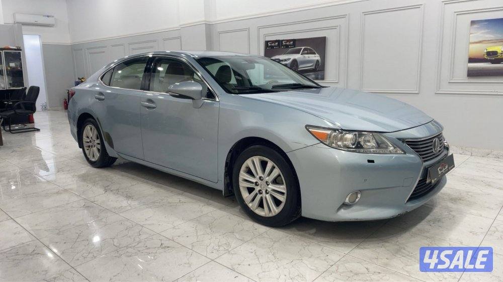 للبيع لكزس ES250 موديل 20130