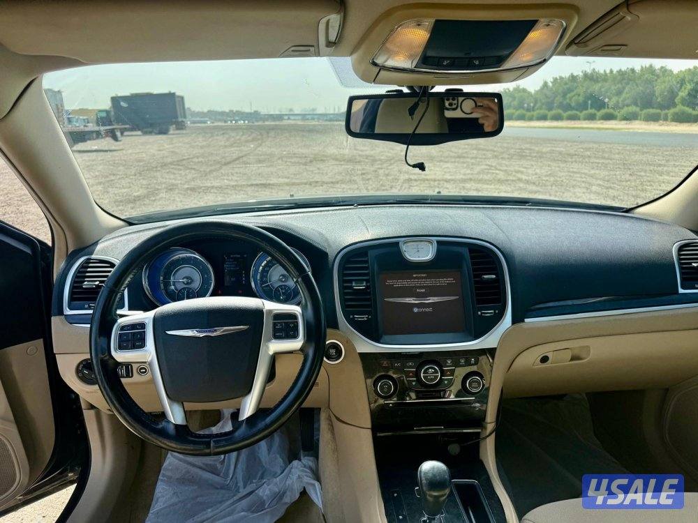 كريسلر C300 موديل 201411