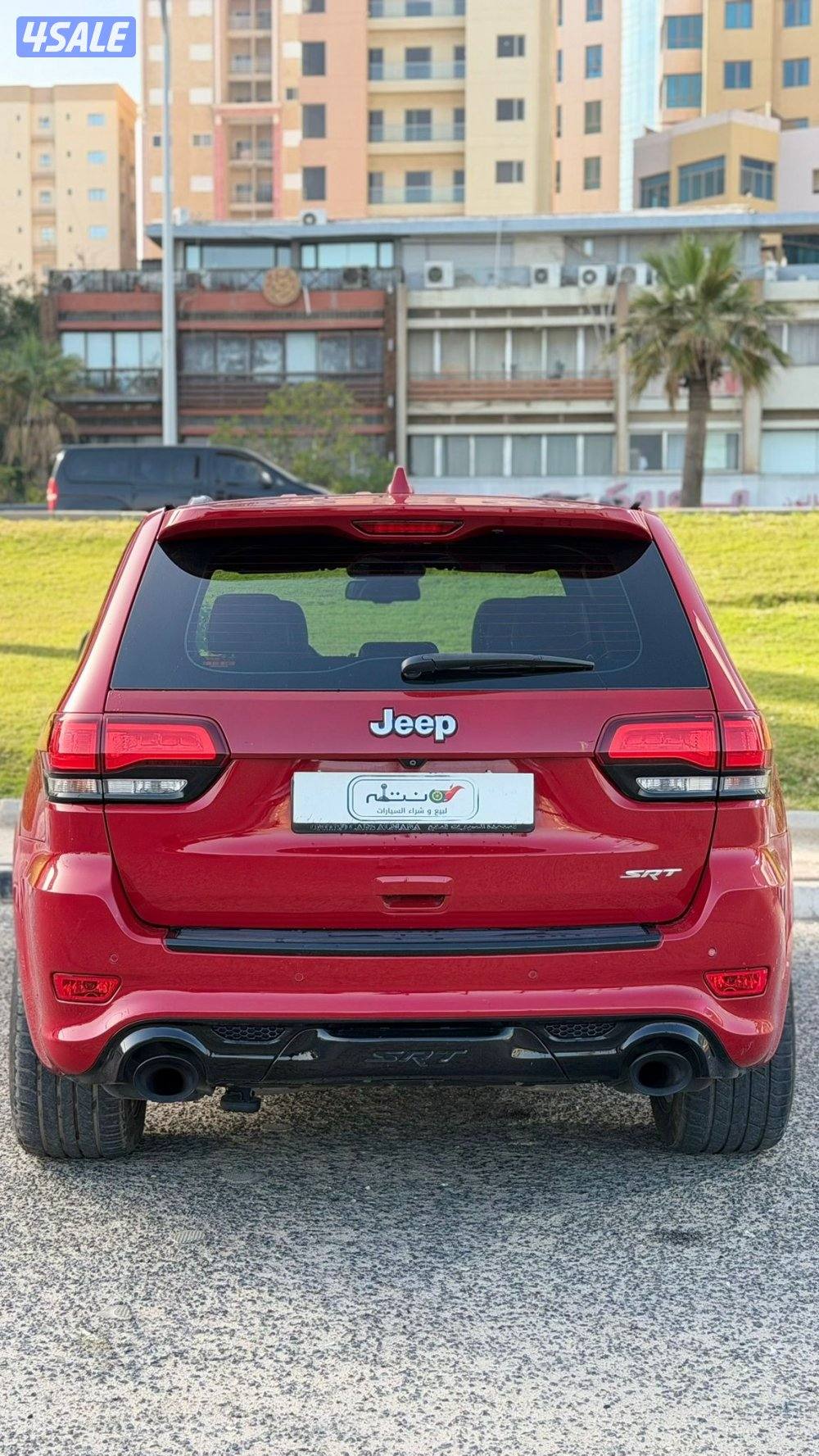 جراند شيروكي SRT موديل 2015 / بحاله ممتازه8