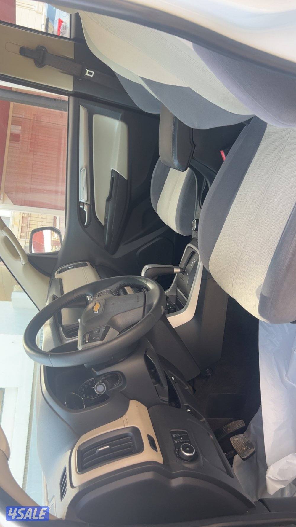 للبيع جيب بالليزر موديل 2019 دبل جير ماشي 120 شرط الفحص3