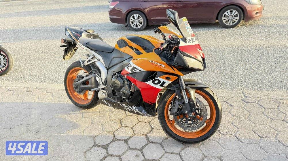 سيكل هوندا CBR 6000